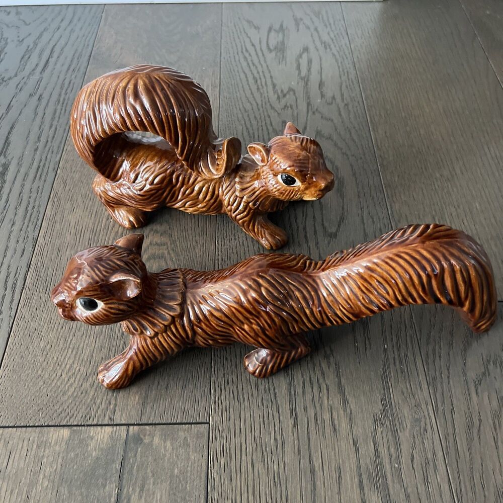 Set of 2 Vintage 1970's  Arnels Ceramic Squirrel Figurines  9" & 12" Brown EUC - Picture 2 of 12
